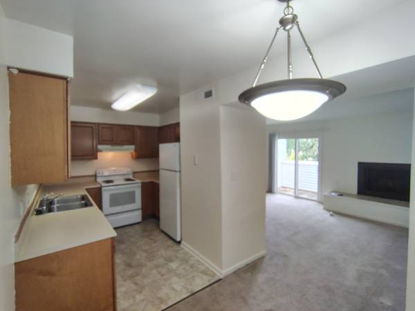 $1041.00 / 2br - 840ft2 - Spacious 2 Bed/1.5 Bath Unit in Lynchburg, VA - $1041/mo63851968919939123