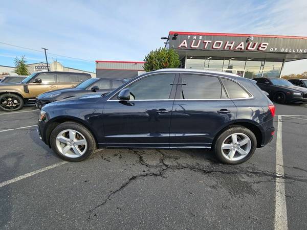2012 Audi Q5 3.2 quattro Premium Plus - $11,999 (Pre-Owned Luxury)63623195883395121