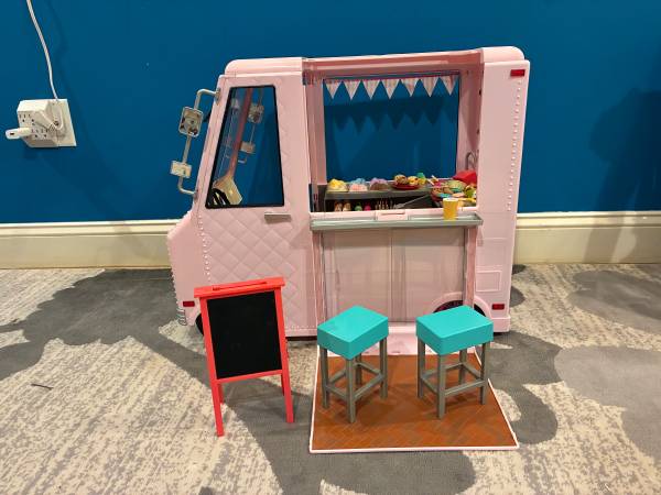 Our Generation Sweet Stop Ice Cream Truck 18" Dolls (Pink) 1