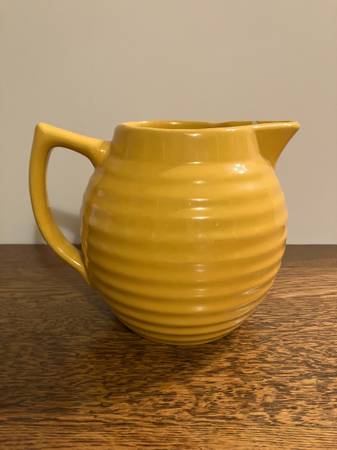 Bauer pottery pitcher 1
