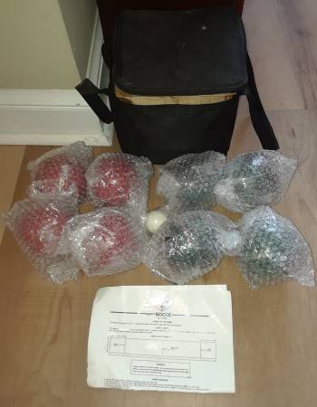 Bocce set, LIKE NEW condition 1
