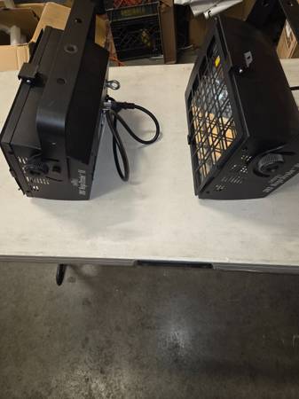 Package Of Four Chauvet High Power Strobe Lights 1