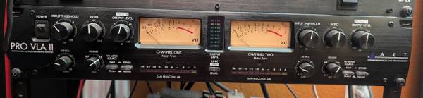 ART PRO VLA II two channel tube/opto compressor 1