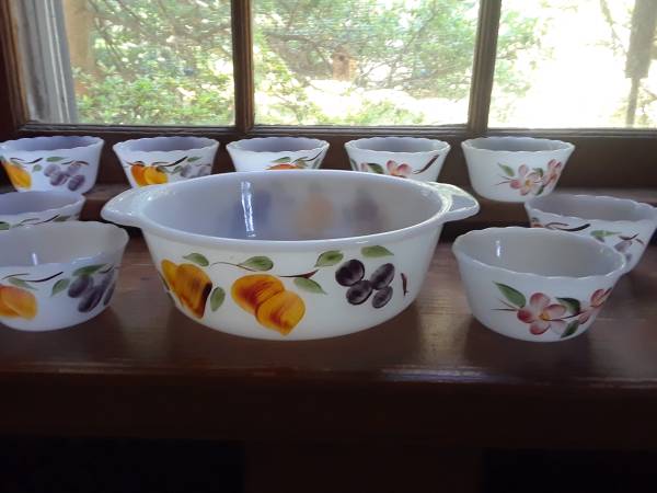 VTG Anchor Hocking Fire King Dishes 1