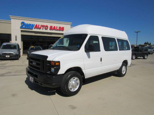 2008 Ford E250 Cargo - Financing Available! 1