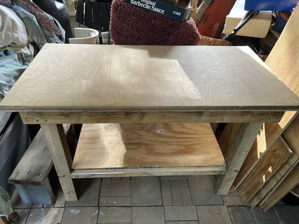 Solid wood Workbench 1