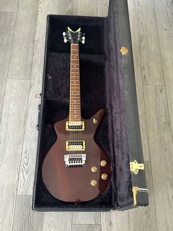 1982 Dean USA Cadillac Elite Electric Guitar Gibson Les Paul style 1