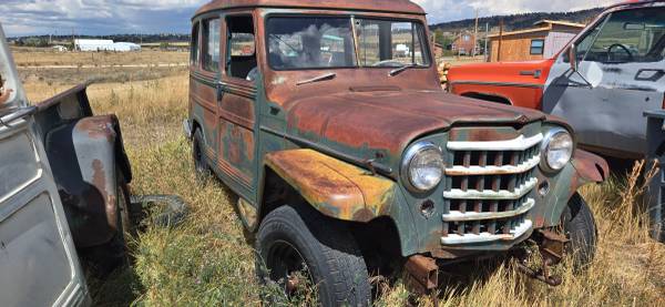 Willys Wagon 1