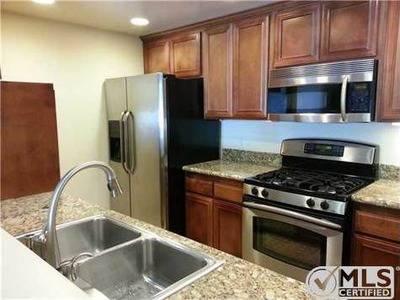 $3,500 / 2br - 1150ft2 - 2Bed/2Bath Condo  $200 OFF 1st Month (Hillcrest)63998453153026123