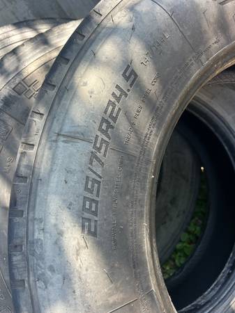 285/75R24.5 tires 1