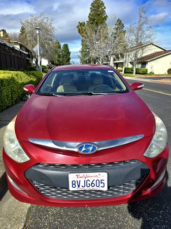 2012 Hyundai Sonata hybrid - $6,750 (Concord)63438894183811120