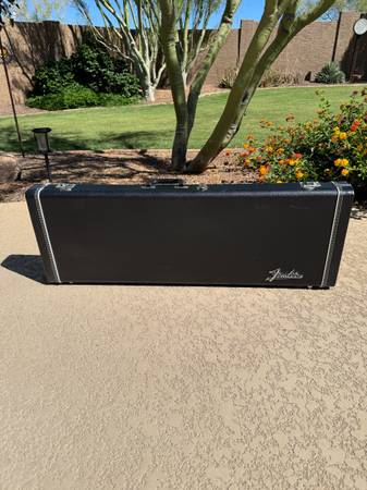Fender Standard Stratocaster - $450 (Scottsdale)63471179882881120