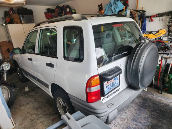 2002 Chevy Tracker - $4,000 (Puyallup)63473707148289122