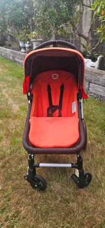 uppababy g-luxe Lightweight Stroller Color:Biscotti- shipping mid October it stands on its dominion Stella McCartney | Bags