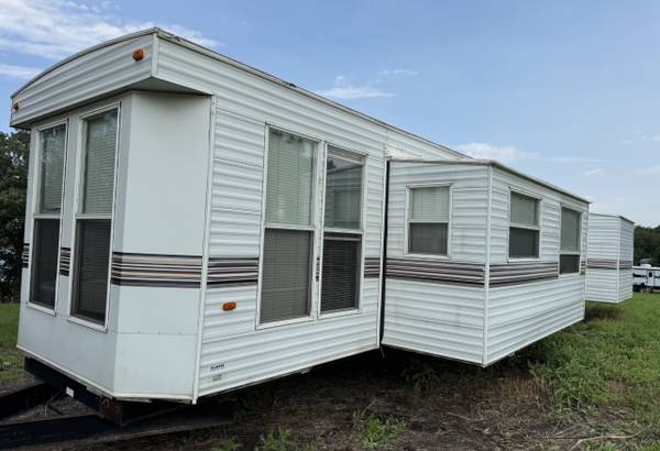 Trailer Mobile Home 1