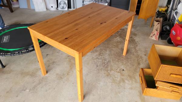 Ikea Dinning Table 1