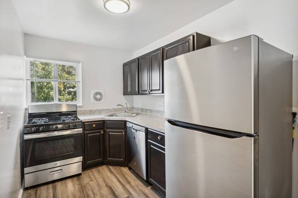 $1,360 / 2br - On-Site Parking, On-Site Management, Air Conditioner (3526 Langrehr Road, Milford Mill, MD)63694909919617124