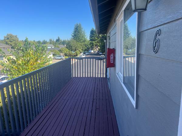 2 bedroom 1 bath 1