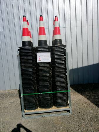 Fluorescent safety traffic cones 1