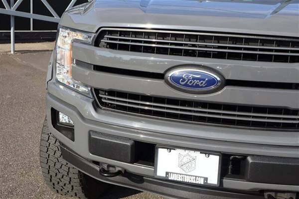 2018 Ford F-150 LARIAT LIFTED - Photo 9