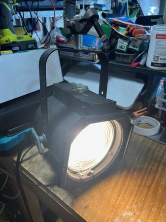 Large Leko Source 4 lighting lot - incandescent - $2,200 (woodbridge)63471013693185122