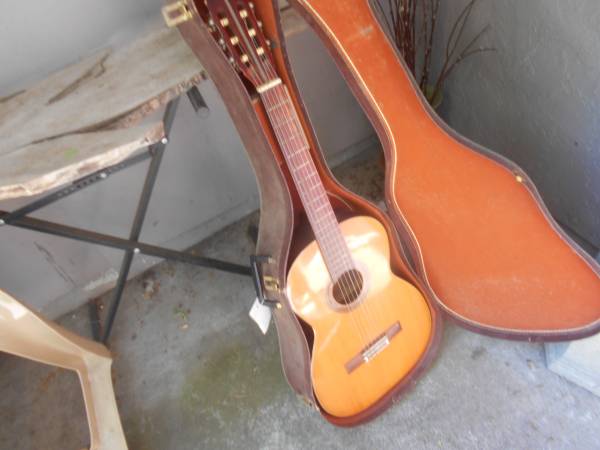 Vintage 1960s Decca Classical Guitar MIJ [ Made in Japan ] 1