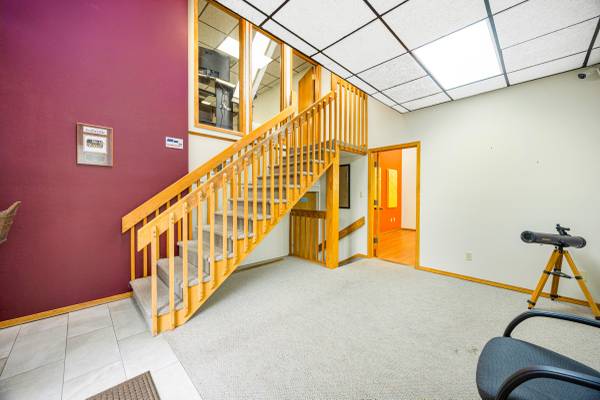 $2,250 / 1600ft2 - Functional 1,600 SF office + yard and storage sheds (Fillmore just east of I25)64213534573057121