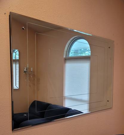 Magnificent Rectangular Beveled Mirror! 1