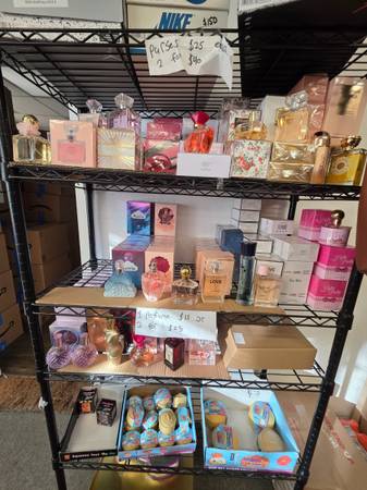 Yard sale photo