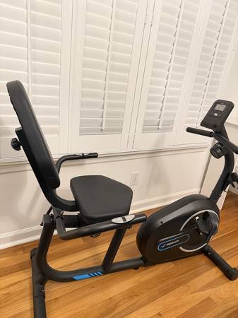 Recumbent Exercise Bike    Like New 1