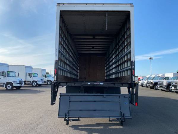 2020 Hino 268 | 26 - Photo 6