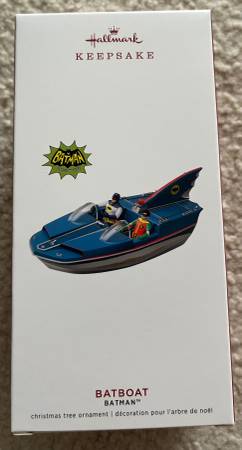 2019 HALLMARK BATBOAT CHRISTMAS ORNAMENT 1