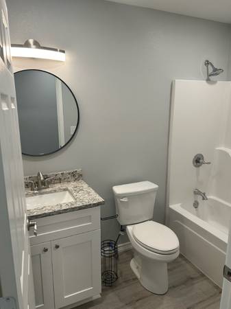$1600.00 / 3br - 1200ft2 - Charming House in Gladewater, TX64037559010305123