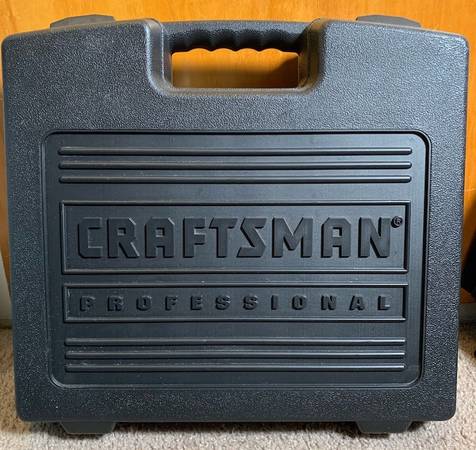 Good Condition - Craftsman Professional 16.8V Drill Set 1