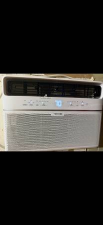 Toshiba A/C window unit 1