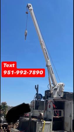 3200 REE LiftMoore crane 1