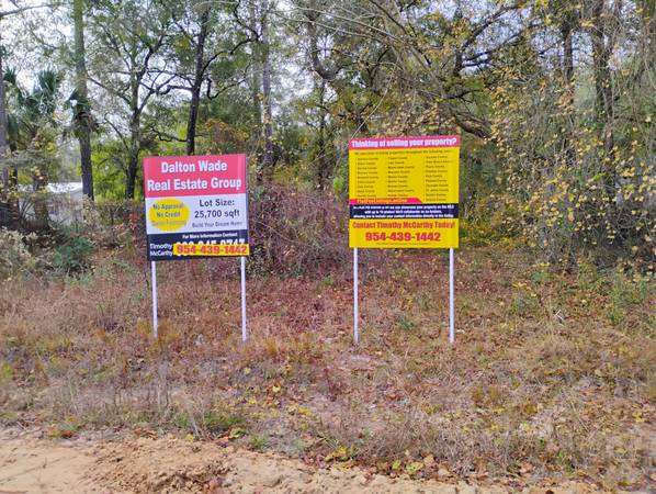 $13,500 / 25700ft2 - Nice Buildable 1/2 ac lot please check with county on usage is allowed (Interlachen)63822864694017120