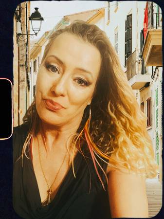 Holistic-Massage $120,- for 1 Hour Deep Tissue. 1