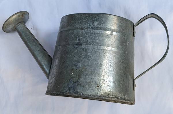 Watering Can - Galvanized - 40 ozs 1