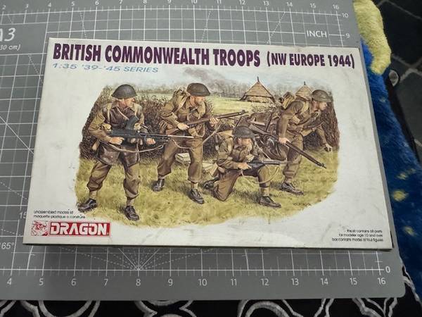 DRAGON BRITISH COMMONWEALTH TROOPS INFANTRY FIGURES 1/35 SCALE MODEL K 1