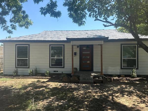 $1980.00 / 4br - 1300ft2 - 4 Bed / 1 Bath Newly Remodeled Home in Grand Prairie - $1980 / Mo63796327792129120