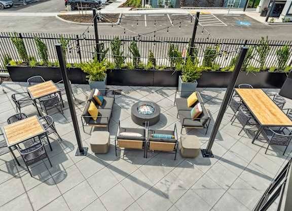 $2,133 / 1br - 698ft2 - Bark Park & Dog Wash, EV Charging Stations, 1/bd (601 South Shirley Street, Tacoma, WA)63688352452099122
