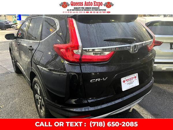 Take a look at this 2018 Honda Cr-v-manhattan - $14,995 (Woodside)63654721126785124