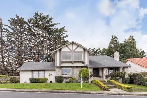 $1,950 / 1br - 2800ft2 - Upscale bedroom in peaceful, shared home (san mateo)64030486321666121