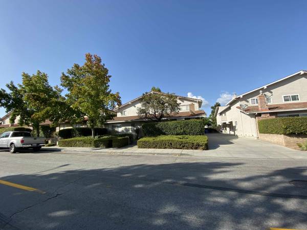 Cozy 1BR/1BA  4-Plex in Desirable Sunnyvale Neighborhood!! 1