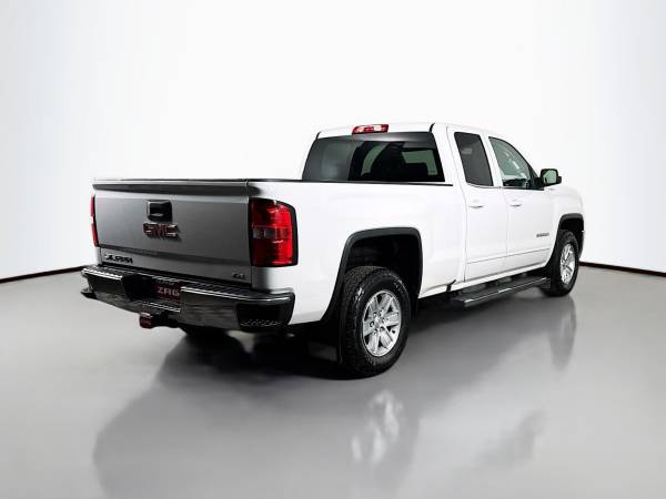 2017 GMC Sierra 1500 SLE - Photo 5