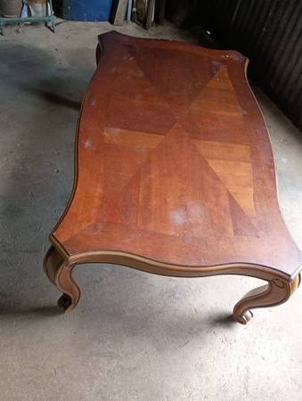 Coffee Table  small table and picture folding display 1