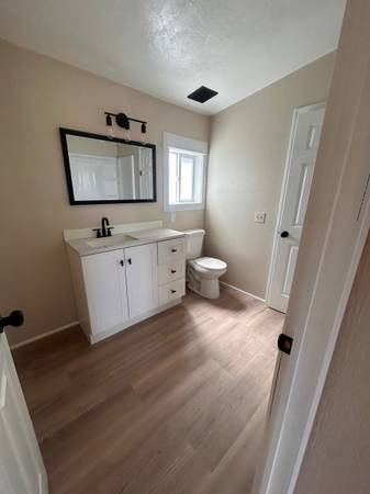 $130,000 / 3br - 1800ft2 - Price reduced for Quick sell! (Tangent)63624787424259122