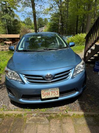 2013 Toyota Corolla LE - low mileage - $9,900 (Hanson)63623687372675122