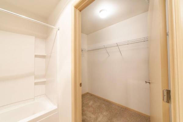 $2,554 / 3br - 1139ft2 - Recycling, Business Center, Lodge Great Room with Fireplace, Disposal (Lakeland Hills)63884887421057121